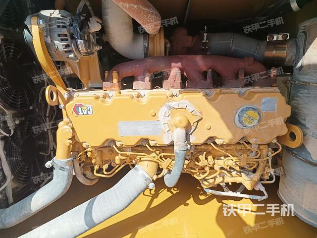 发动机整体俯视（整机外观）