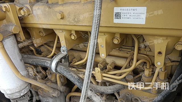 发动机左侧（整机外观及大件）