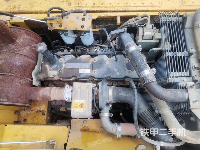 发动机整体俯视（整机外观）