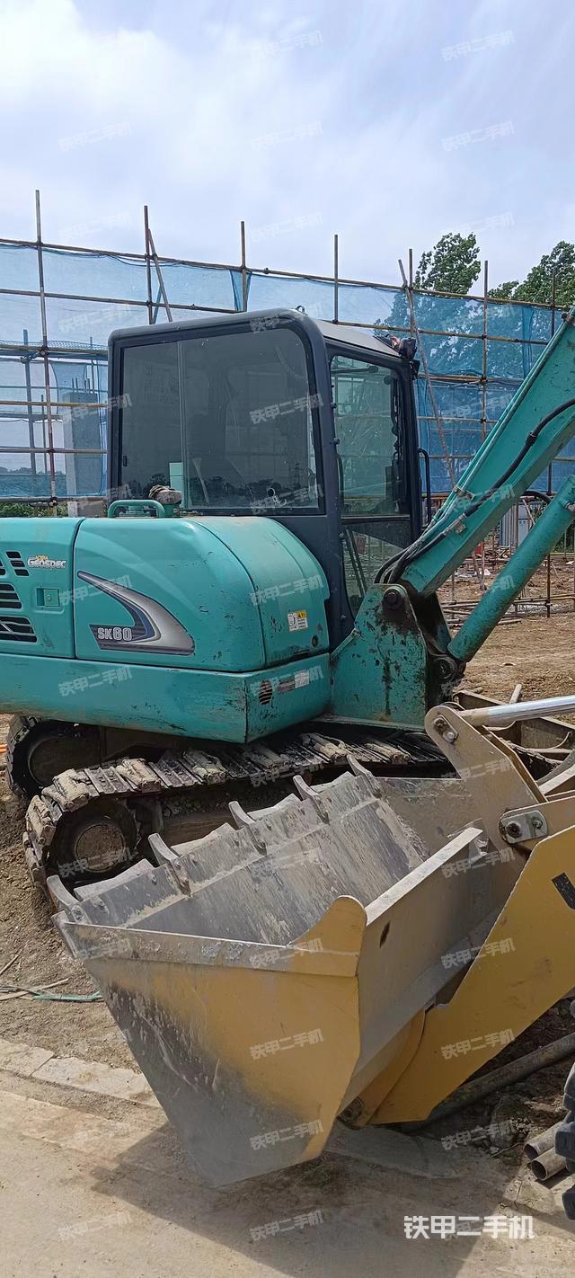 整机右后45°（整机外观）