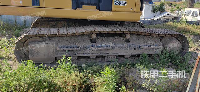 单侧履带整体（整机外观）