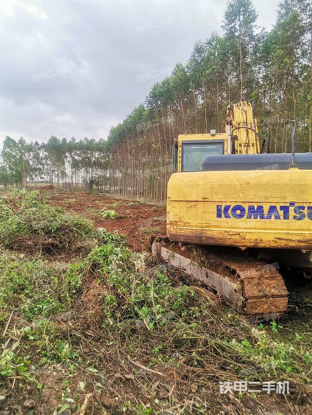 驾驶室顶部（整机外观）