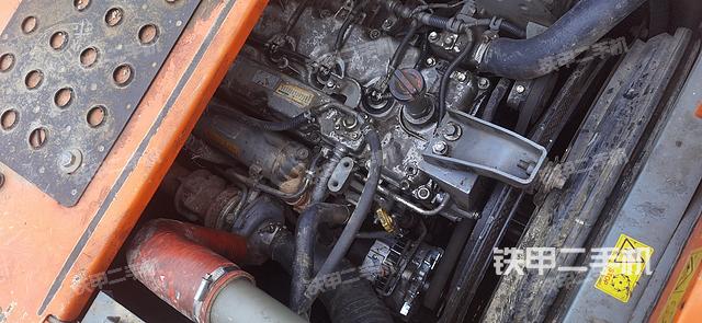 发动机整体俯视（整机外观）