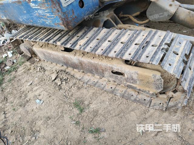 左側(cè)履帶整體?(行走機(jī)構(gòu)) 左側(cè)履帶整體?(行走機(jī)構(gòu))