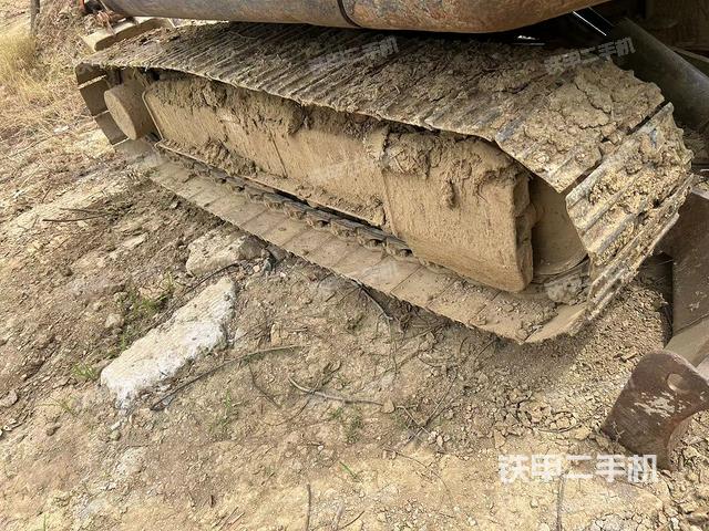 单侧履带整体（整机外观）