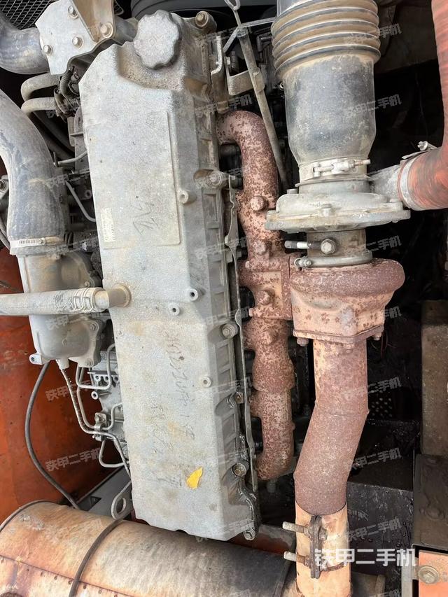 发动机整体俯视（整机外观）