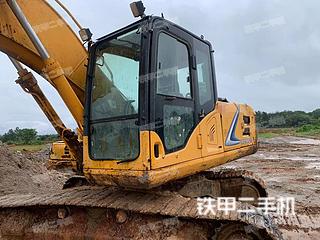 南宁龙工LG6225E挖掘机实拍图片