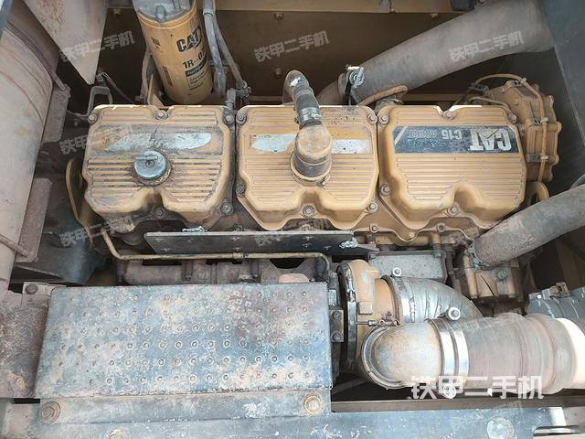 发动机整体俯视（整机外观）