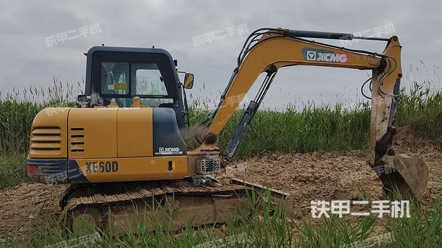 整机右后45°（整机外观）