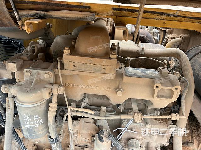 发动机整体俯视（整机外观）