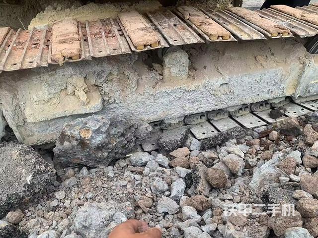 单侧履带整体（整机外观）