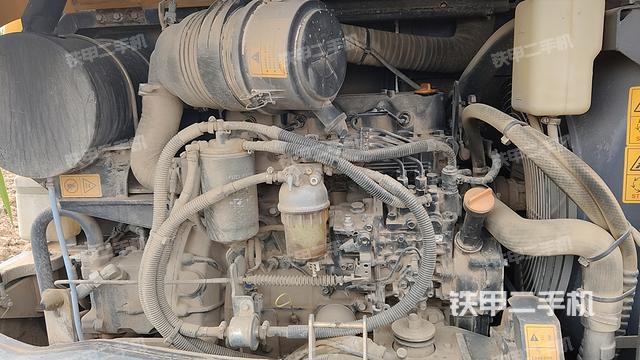 发动机整体俯视（整机外观）