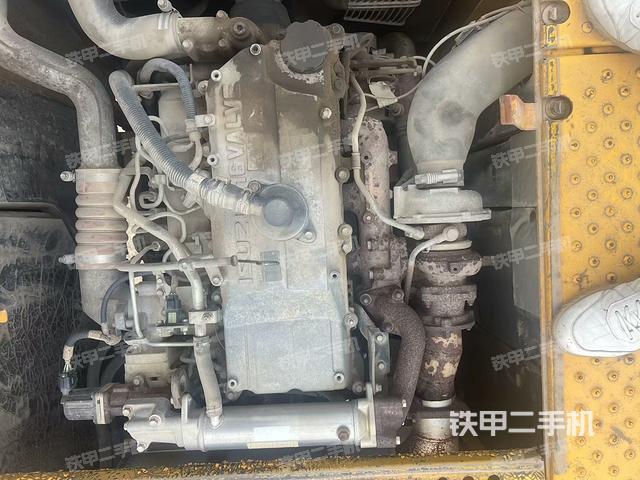 发动机整体俯视（整机外观）