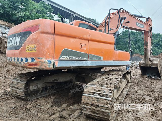 整机右后45°（整机外观）