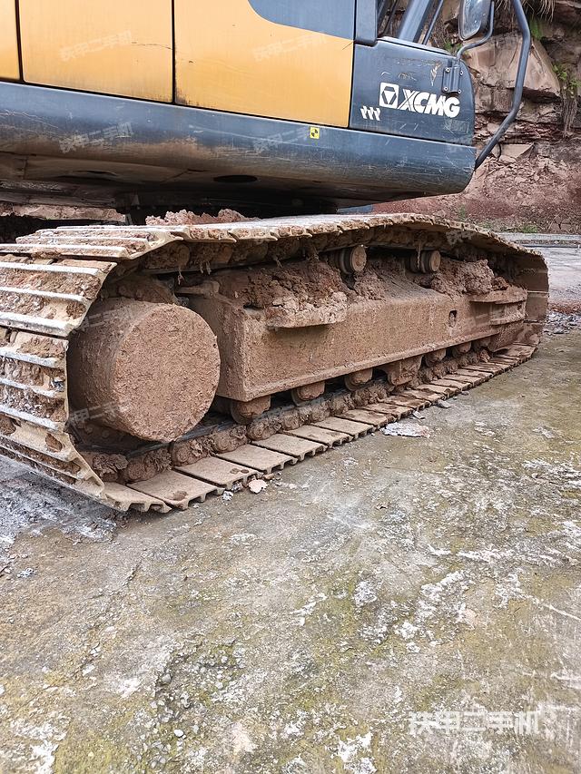 单侧履带整体（整机外观）