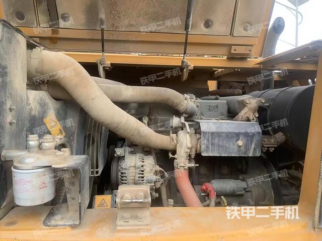 发动机整体俯视（整机外观）