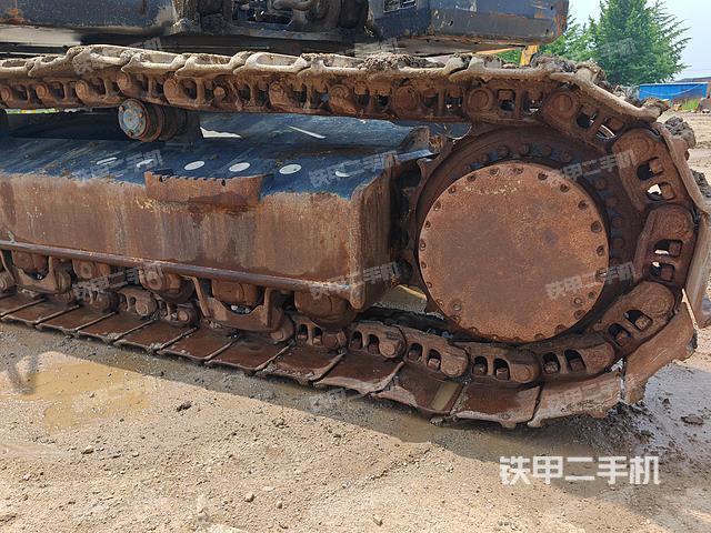 单侧履带整体（整机外观）