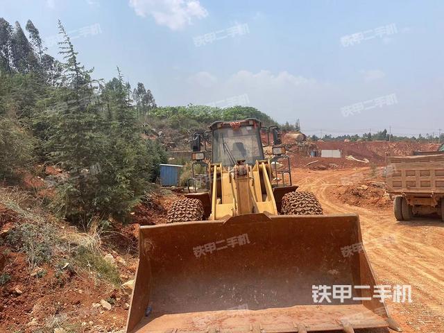 工作装置整体（整机外观及大件）