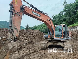 漳州斗山DX230LC-9C挖掘机实拍图片