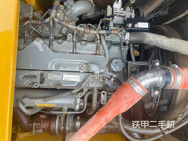 发动机整体俯视（整机外观）