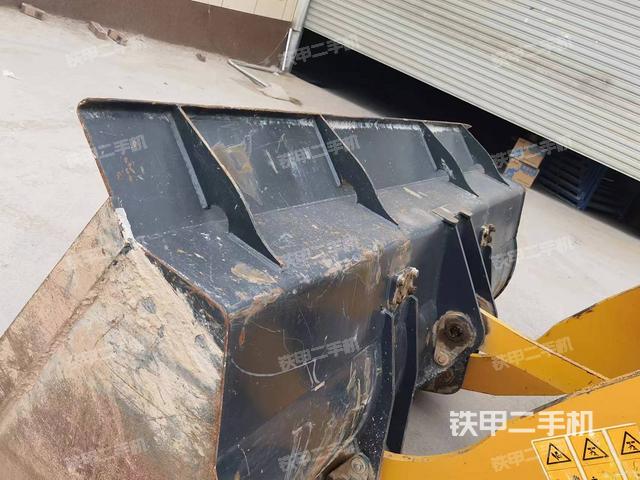 工作装置整体（整机外观及大件）