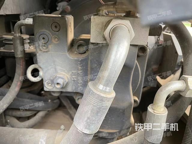 液压泵室（大件舱室）