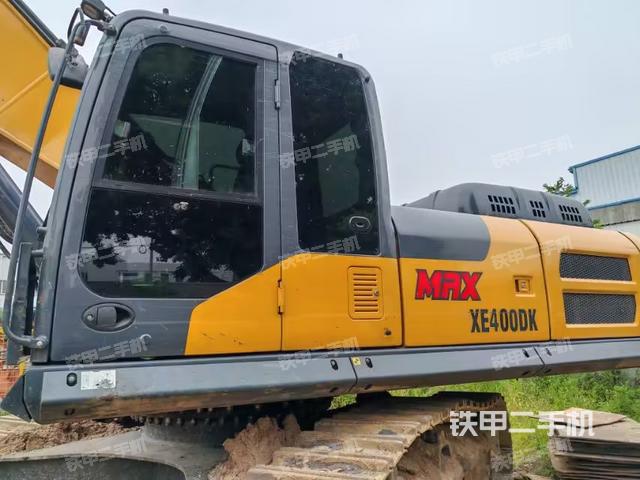 驾驶室整体（整机外观）