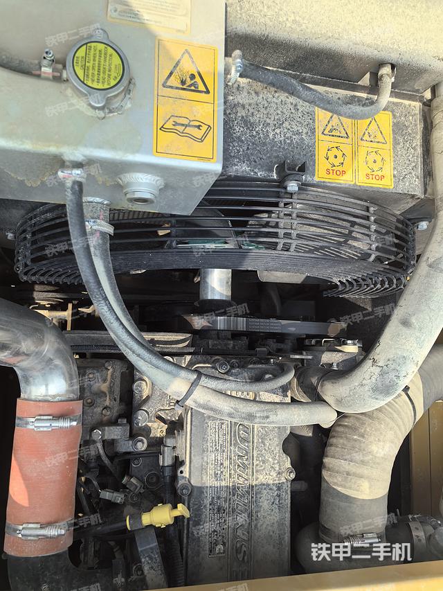 发动机整体俯视（整机外观）