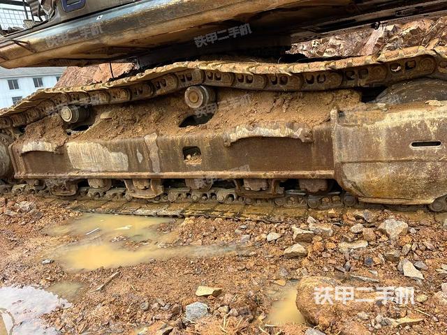 单侧履带整体（整机外观）