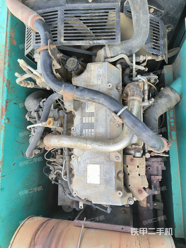 发动机整体俯视（整机外观）