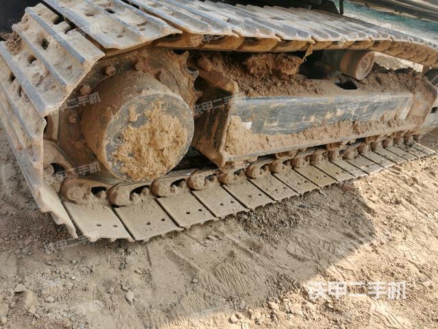 右侧履带整体 （行走机构）