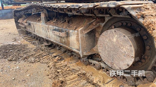 单侧履带整体（整机外观）