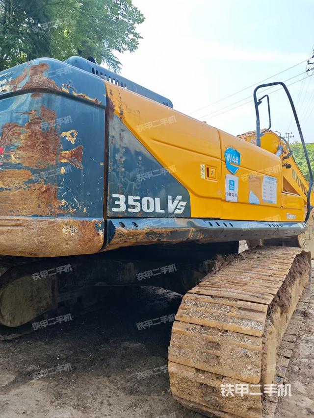 整机右后45°（整机外观）