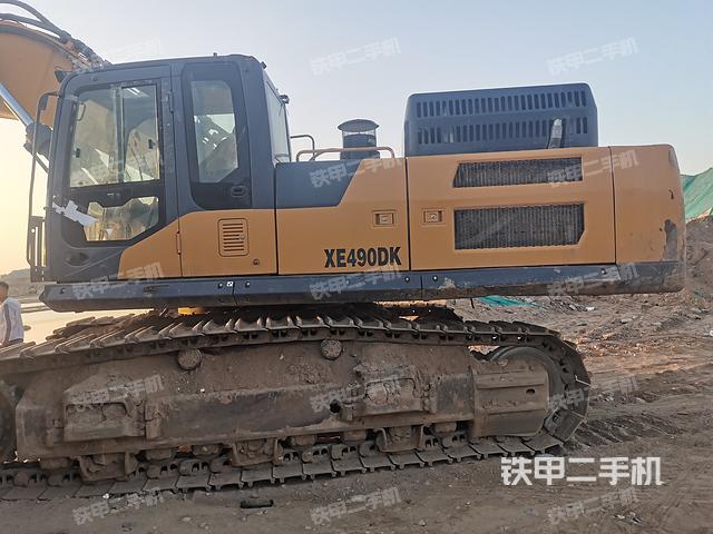 单侧履带整体（整机外观）