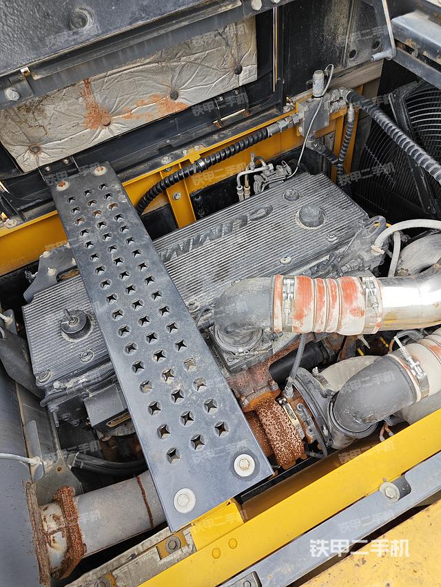 发动机整体俯视（整机外观）