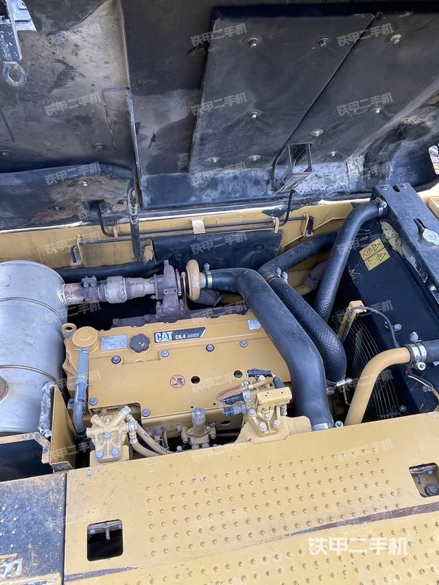 发动机整体俯视（整机外观）