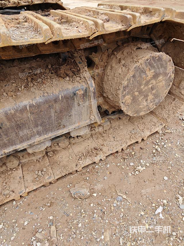 单侧履带整体（整机外观）