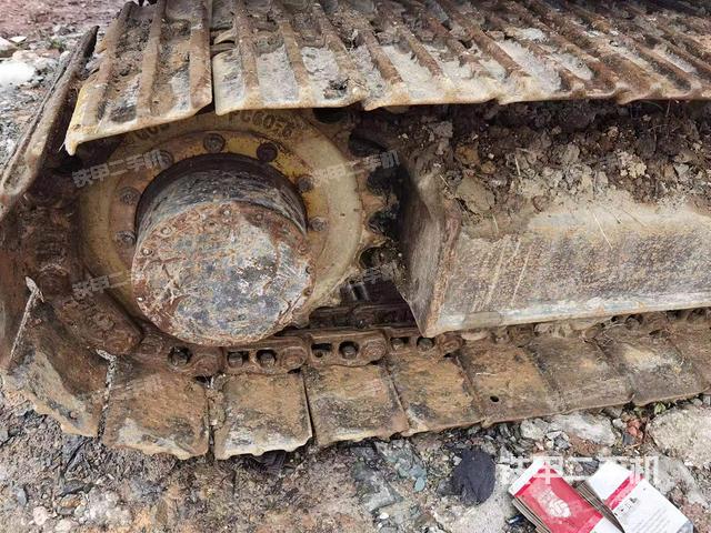 单侧履带整体（整机外观）