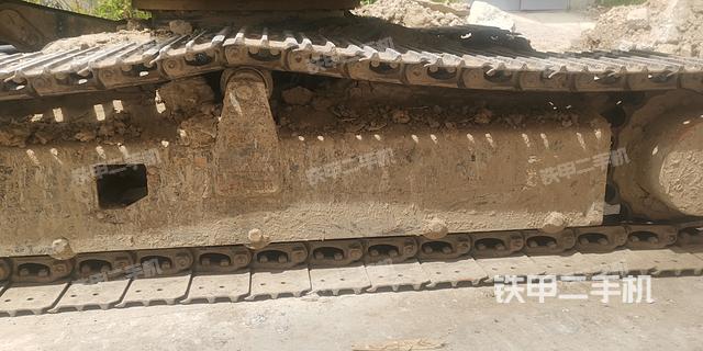 单侧履带整体（整机外观）