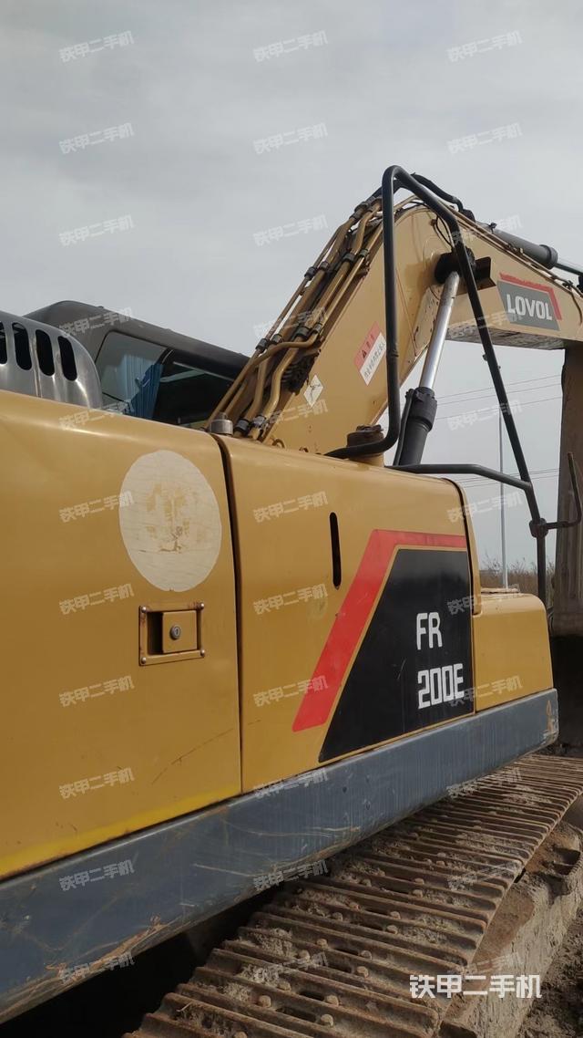 整机右后45°（整机外观）