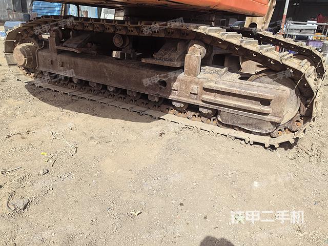 单侧履带整体（整机外观）