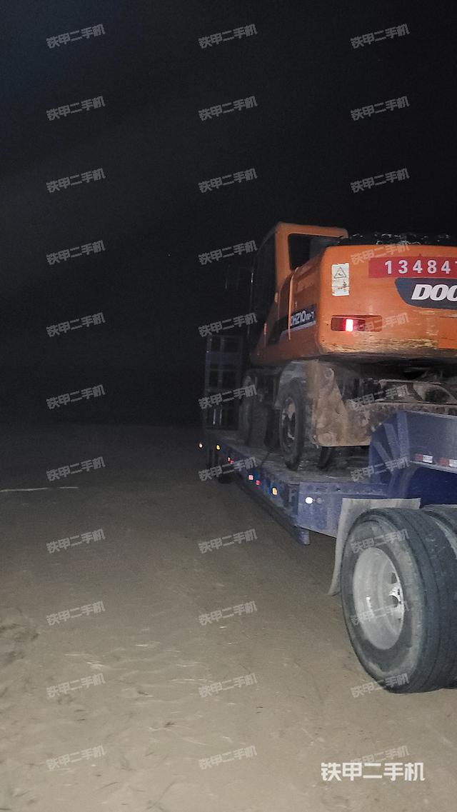 整机右后45°（整机外观）