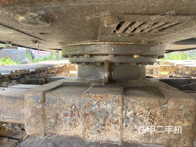 单侧履带整体（整机外观）