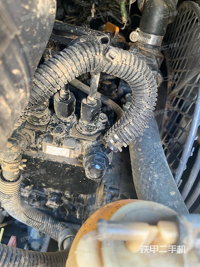 发动机整体俯视（整机外观）