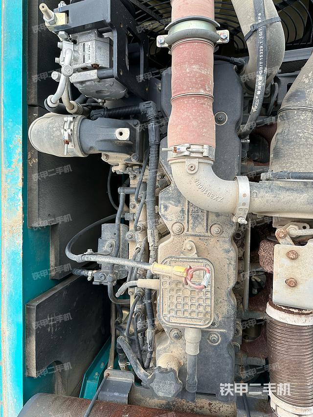 发动机整体俯视（整机外观）