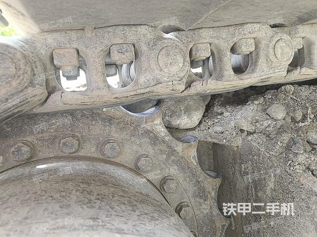 单侧履带整体（整机外观）