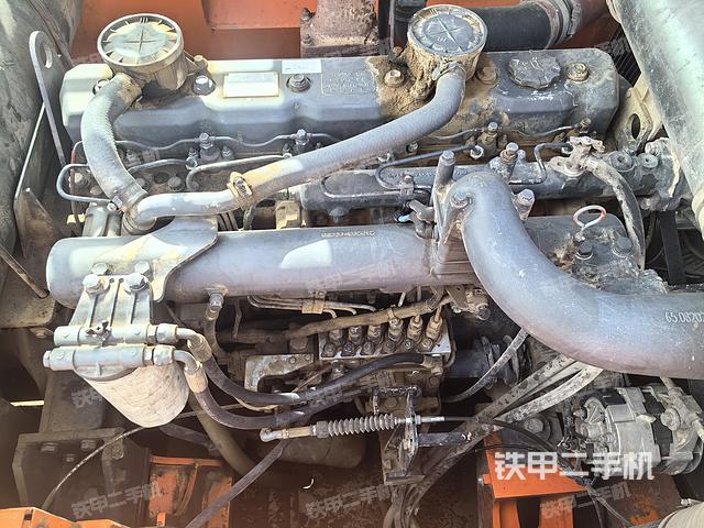 发动机整体俯视（整机外观）