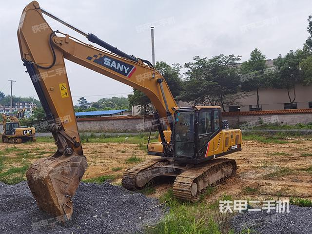 三一重工SY200C挖掘機