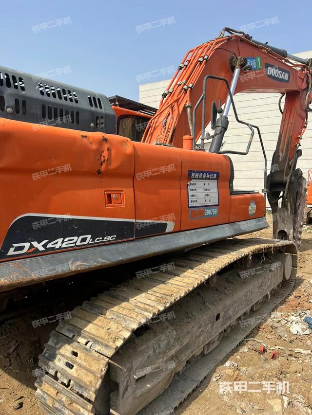 整机右后45°（整机外观）