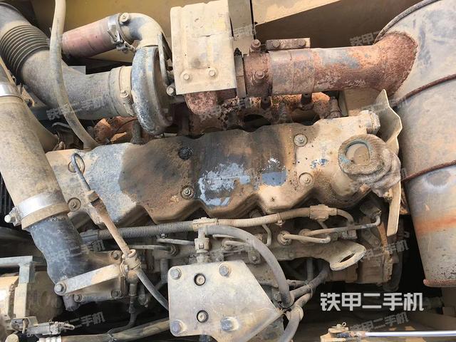 发动机整体俯视（整机外观）